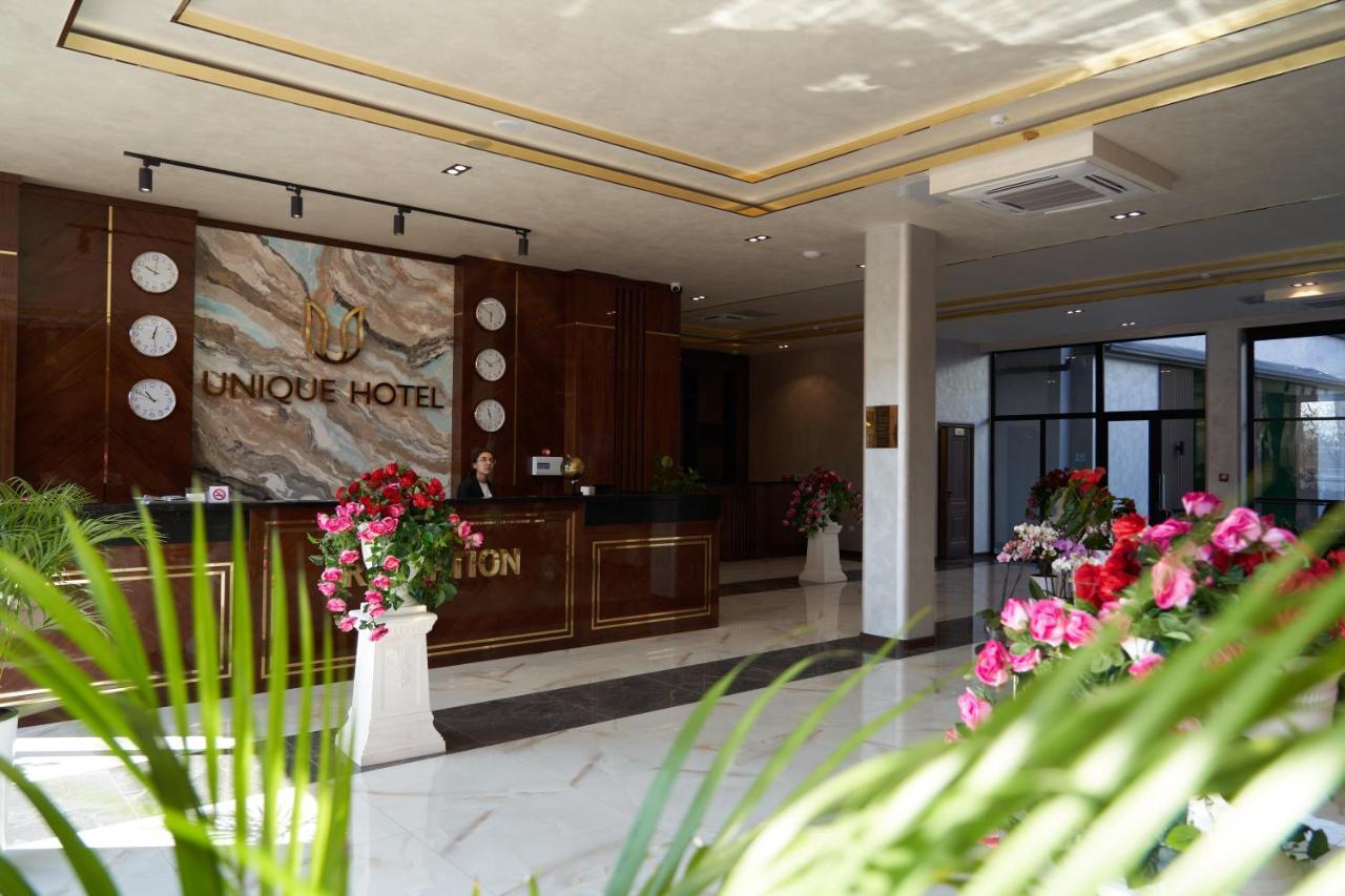 Unique Hotel Taschkent Exterior foto